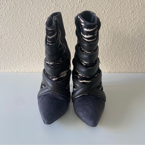 ISABEL MARANT Tacy Suede Zebra Printed Pony Bootie - Picture 2 of 13